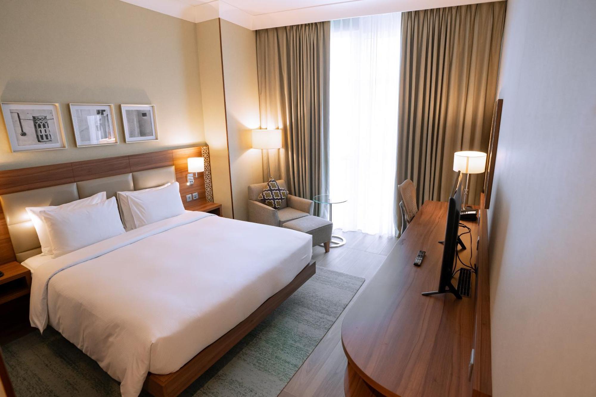 Hilton Garden Inn Dubai Deira Exterior foto